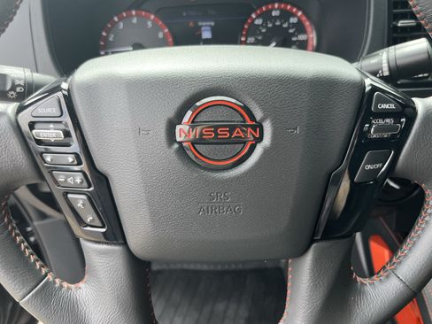 Used 2022 Nissan Frontier PRO-4X w/ Off-Road Protection Package AWD/4WD image 21