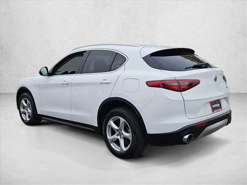 Used 2019 Alfa Romeo Stelvio image 6