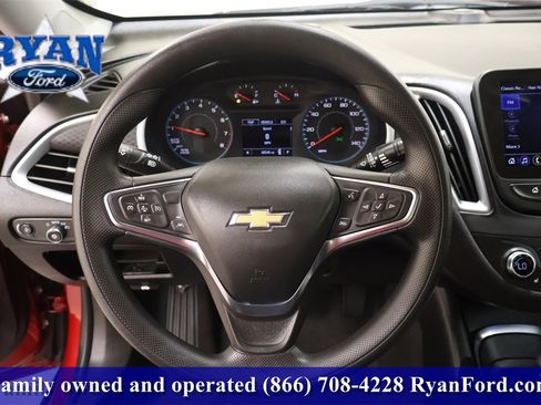 Used 2024 Chevrolet Malibu LT image 21