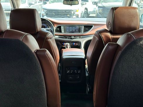 Used 2021 Buick Enclave Avenir w/ Avenir Technology Package image 9