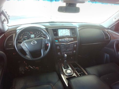 Used 2017 Nissan Armada Platinum image 7