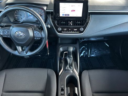 Used 2025 Toyota Corolla LE image 15