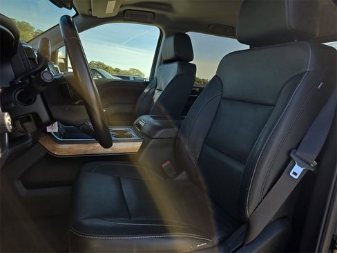 Used 2019 Chevrolet Silverado 3500 LTZ w/ Duramax Plus Package image 13