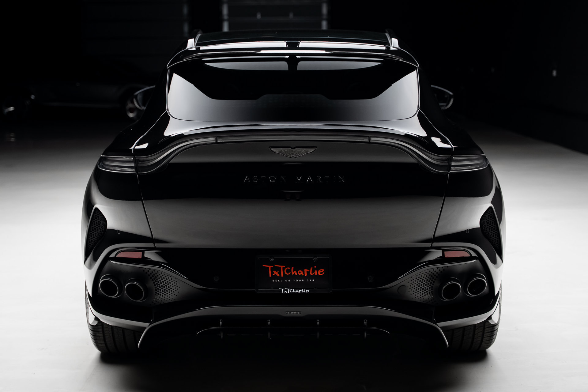 Used 2024 Aston Martin DBX 707 AWD/4WD image 25