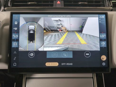 Certified 2025 Land Rover Range Rover Velar S image 24