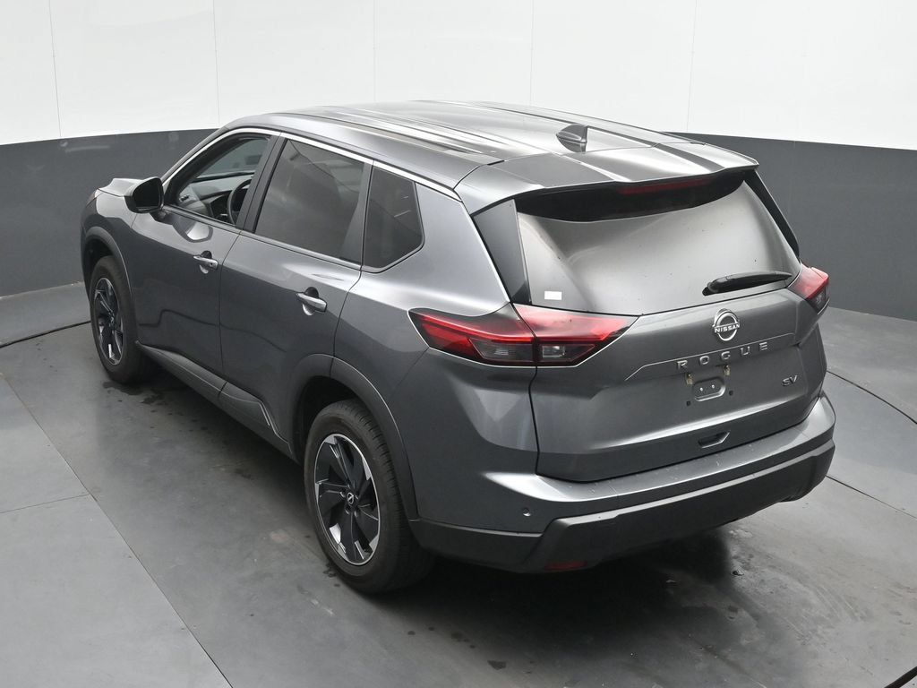 Used 2024 Nissan Rogue SV FWD image 38