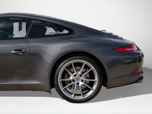 Used 2013 Porsche 911 Carrera image 11