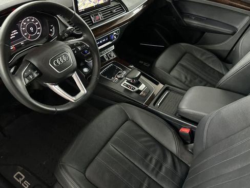 Used 2019 Audi Q5 Premium Plus image 11