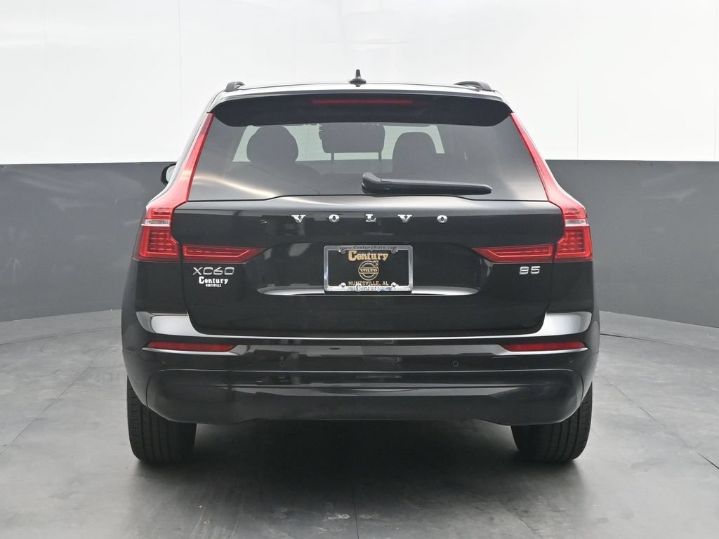 Used 2023 Volvo XC60 B5 Core w/ Climate Package FWD image 6