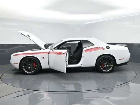 Used 2022 Dodge Challenger R/T Scat Pack RWD image 67