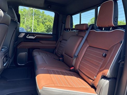 New 2026 GMC Sierra 3500 Denali Ultimate AWD/4WD image 21