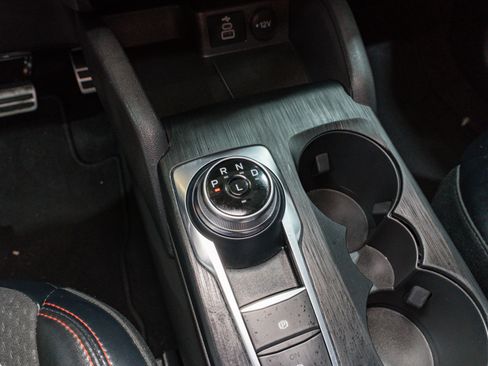 Used 2024 Ford Escape ST-Line image 22