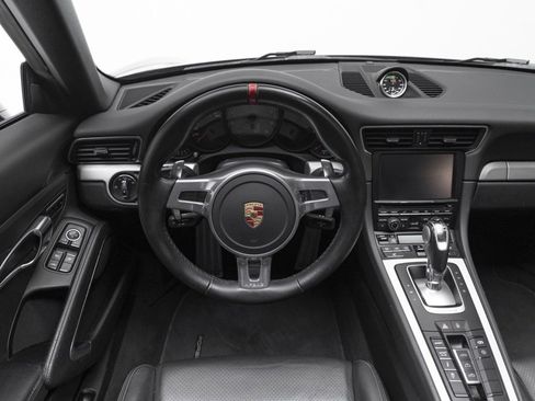 Used 2015 Porsche 911 Carrera S image 22