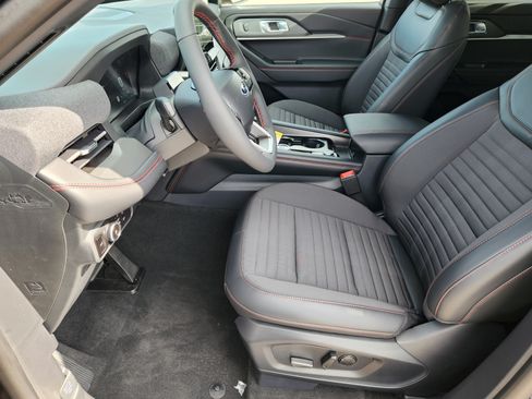New 2026 Ford Explorer ST-Line w/ ST-Line Street Pack RWD image 10