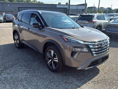 Certified 2025 Nissan Rogue SL w/ Tech Package
