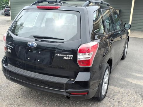Used 2016 Subaru Forester 2.5i w/ Alloy Wheel Package AWD/4WD image 4
