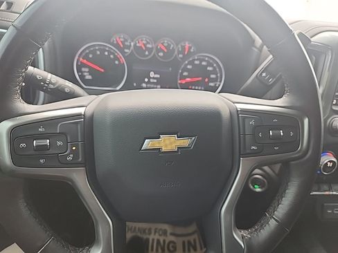 Used 2022 Chevrolet Silverado 1500 LT w/ Bed Protection Package AWD/4WD image 24