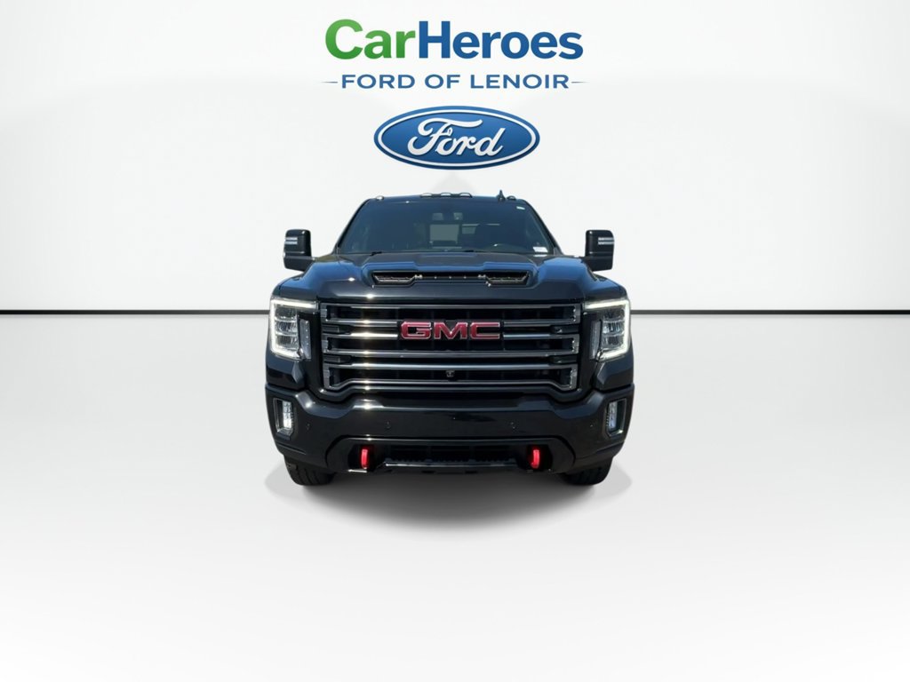 Used 2022 GMC Sierra 2500 AT4 w/ AT4 Preferred Package AWD/4WD image 3