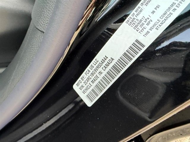 New 2027 Chrysler Pacifica Select FWD image 25