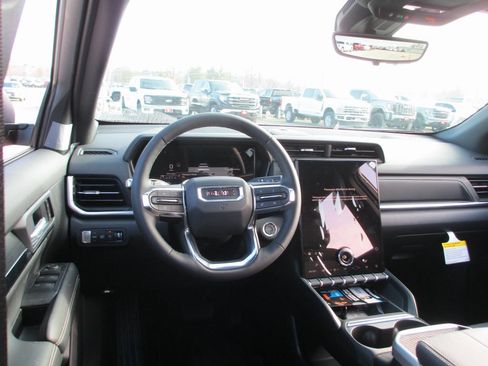 New 2026 GMC Terrain Elevation w/ Technology Package II image 9