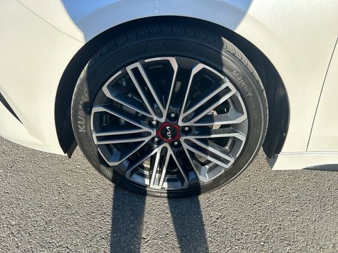 Used 2023 Kia Forte GT FWD image 9