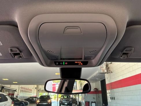 Used 2024 GMC Terrain SLE FWD image 15