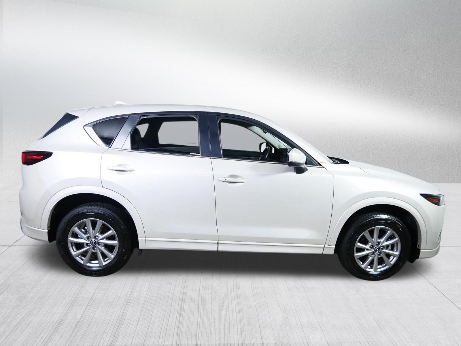 Used 2025 MAZDA CX-5 AWD 2.5 S w/ Select Package image 8