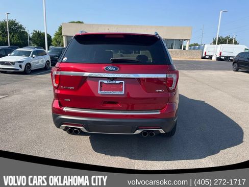 Used 2019 Ford Explorer Platinum AWD/4WD image 6