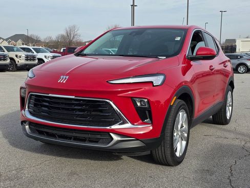 Used 2026 Buick Encore GX Preferred w/ Comfort Package image 3