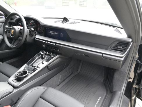 Used 2024 Porsche 911 Targa 4S image 41