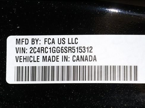 Used 2025 Chrysler Pacifica Limited FWD image 39