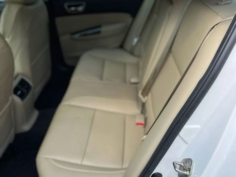 Used 2020 Acura TLX image 11
