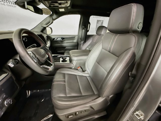 Used 2025 Chevrolet Tahoe RST w/ Comfort Package AWD/4WD image 22