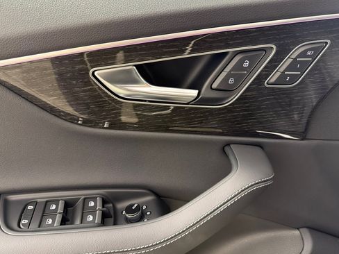 New 2026 Audi Q7 3.0T Premium Plus AWD/4WD image 10
