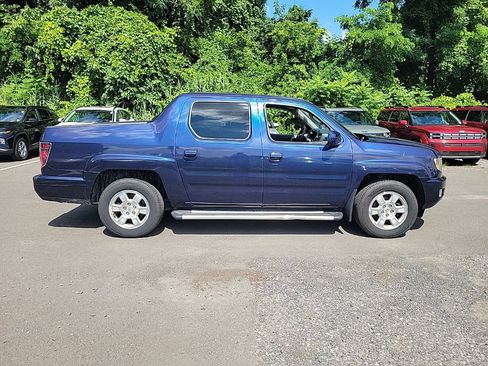 Used 2013 Honda Ridgeline RTS image 2