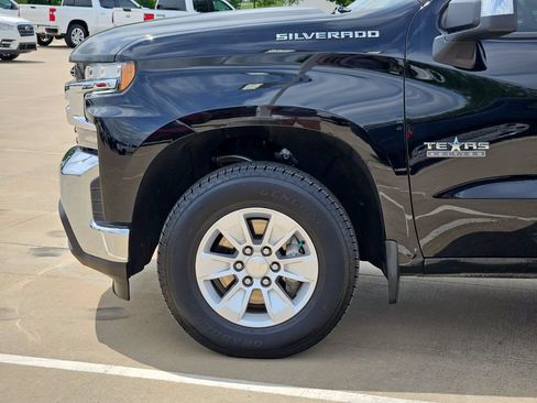 Used 2022 Chevrolet Silverado 1500 LT RWD image 10