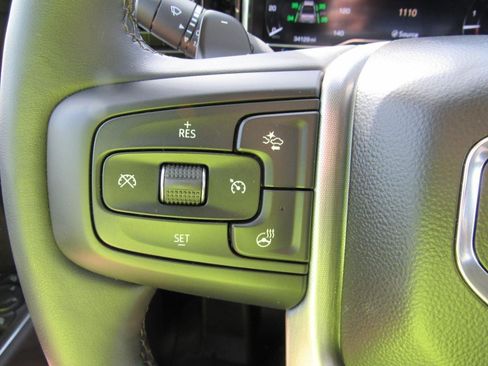 Used 2023 GMC Sierra 1500 SLT w/ SLT Premium Plus Package image 26