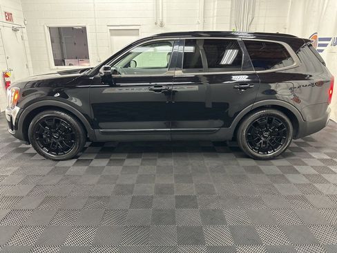 Used 2022 Kia Telluride SX w/ SX Prestige Package image 6
