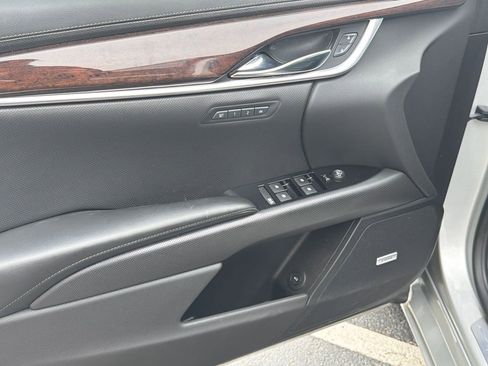 Used 2016 Cadillac XTS Luxury AWD/4WD image 26