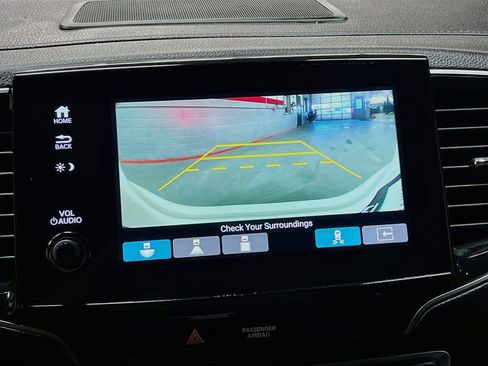 Used 2021 Honda Pilot Black Edition image 14