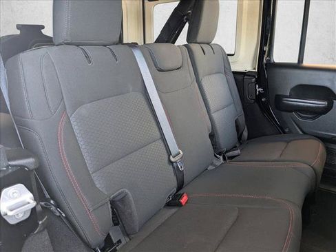Used 2021 Jeep Wrangler Unlimited Rubicon AWD/4WD image 20