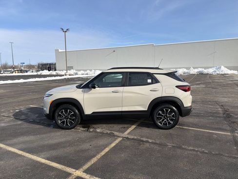 New 2026 Chevrolet TrailBlazer ACTIV w/ Convenience Package image 8