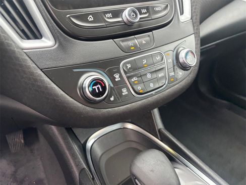 Certified 2023 Chevrolet Malibu LT image 20