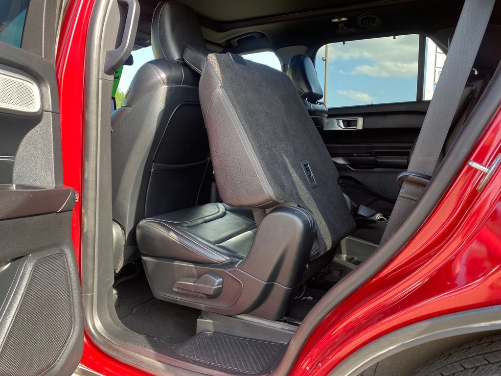 Used 2020 Ford Explorer ST w/ Premium Technology Package AWD/4WD image 39