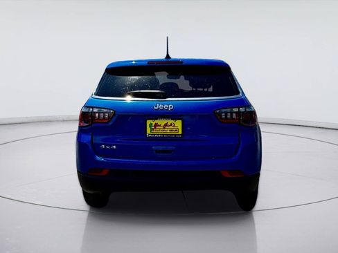Used 2025 Jeep Compass Sport AWD/4WD image 8