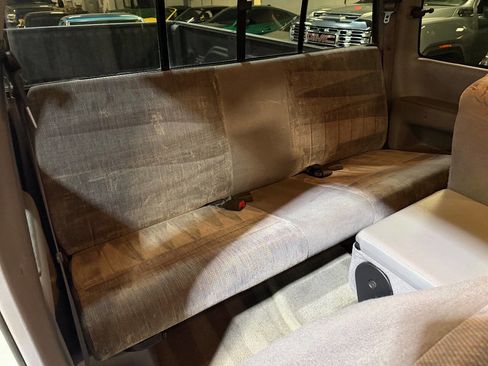 Used 1997 Dodge Ram 3500 Truck 4x4 Club Cab image 10