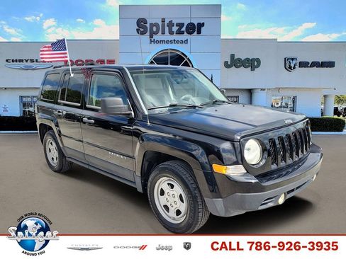 Used 2012 Jeep Patriot Sport image 1