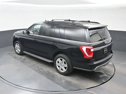 Used 2020 Ford Expedition XLT w/ Equipment Group 202A RWD image 19