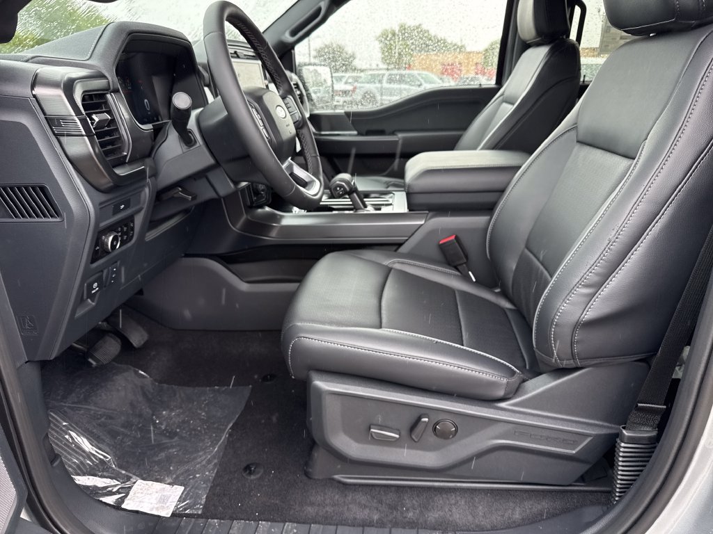 New 2026 Ford F150 Lariat w/ Equipment Group 501A Mid AWD/4WD image 19