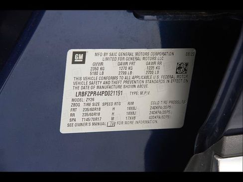 Used 2023 Buick Envision Essence AWD/4WD image 23